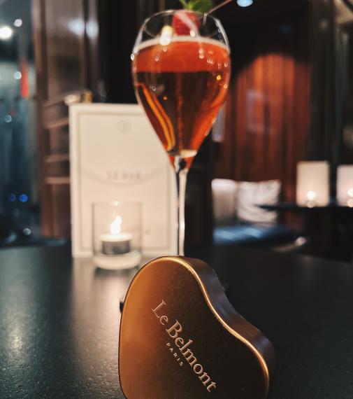 L’amour pétillait dans chaque verre pour la Saint-Valentin chez Le Belmont Paris