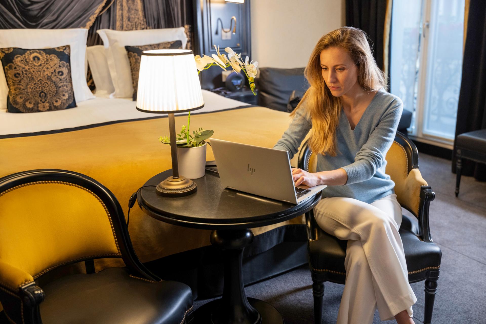 Hotel Le Belmont Paris