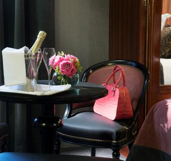 Hotel Le Belmont Paris
