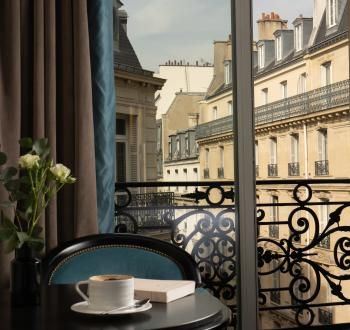 Hotel Le Belmont Paris